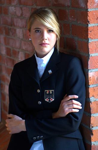 hkschwartze102.jpg hkschwartze102.jpg